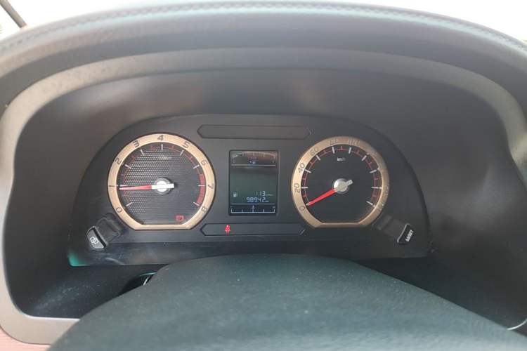 Used FORTHING Lingzhi 2019 M5L 2.0L 7-Seater Comfort Model Instrument Cluster