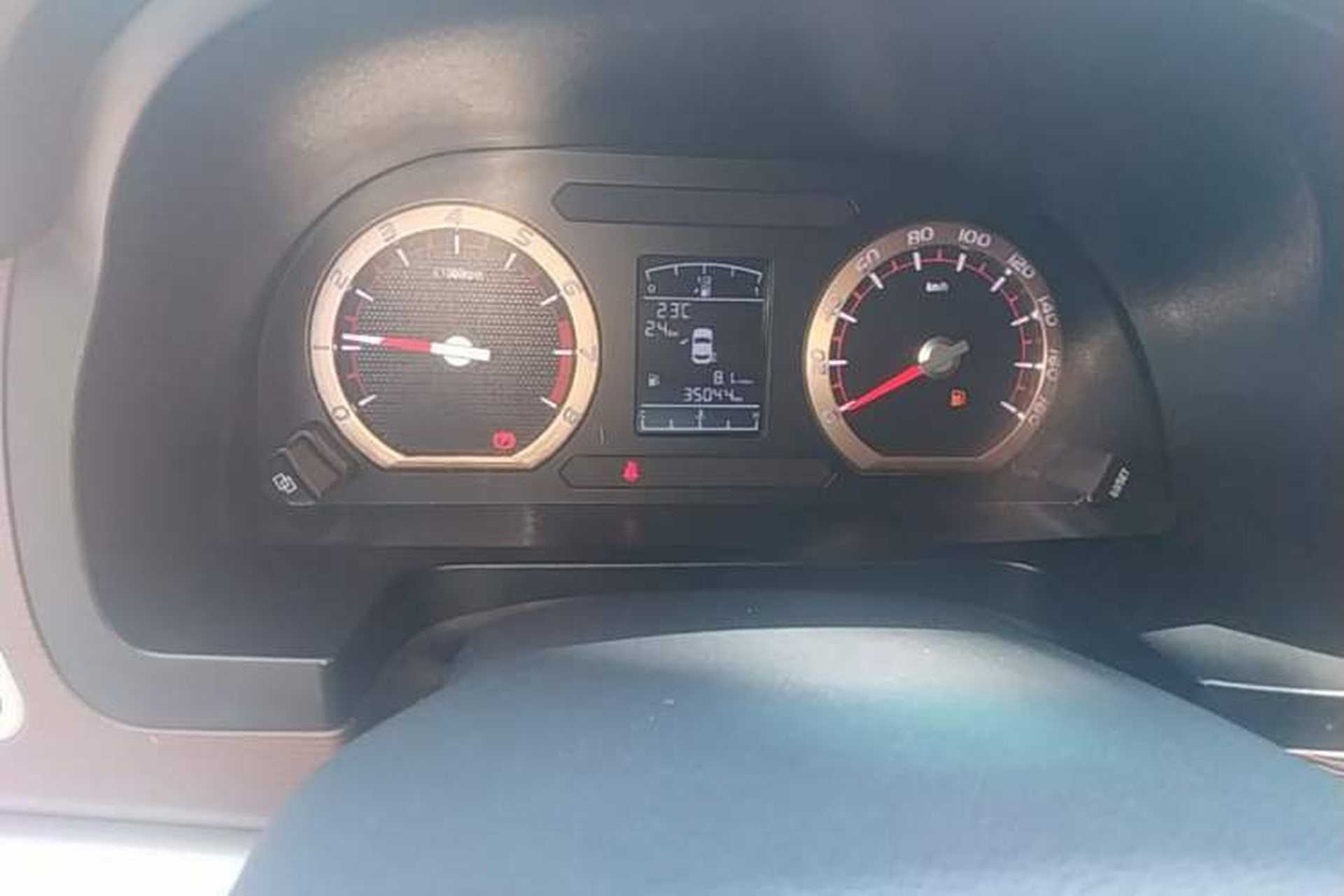 Used FORTHING Lingzhi 2019 M5L 1.6L 7-Seater Standard Model China VI Instrument Cluster