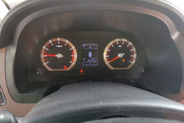 Used FORTHING Lingzhi 2019 V3 1.6L 2-Seat Standard Model China VI Instrument Cluster