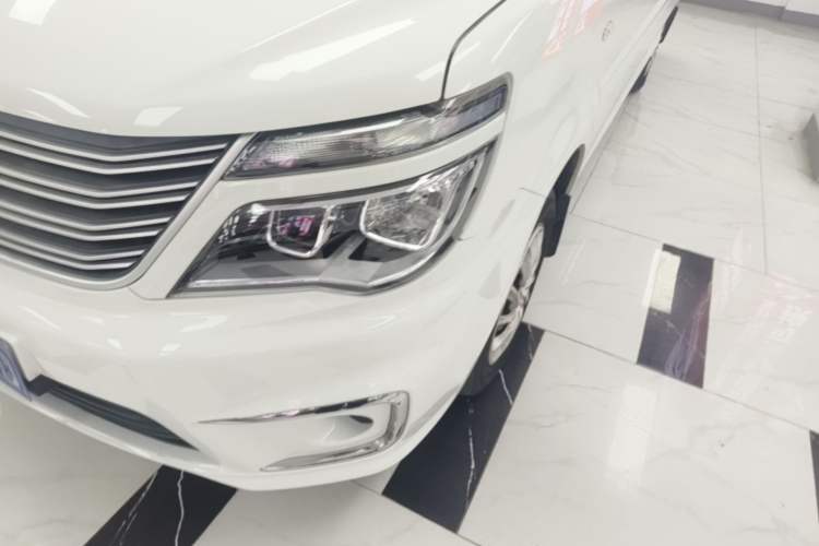 Used FORTHING Lingzhi 2019 M5L 1.6L 7-Seater Base Model China VI Standard Left Front Headlight