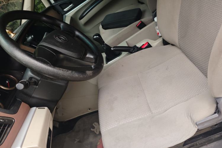 Used FORTHING Lingzhi 2019 V3 1.6L 2-Seat Standard Model China VI Left Front Seat