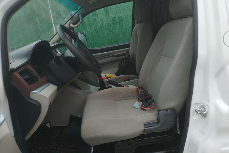 Used FORTHING Lingzhi 2019 V3 1.6L 2-Seat Logistics Version Left Front Seat