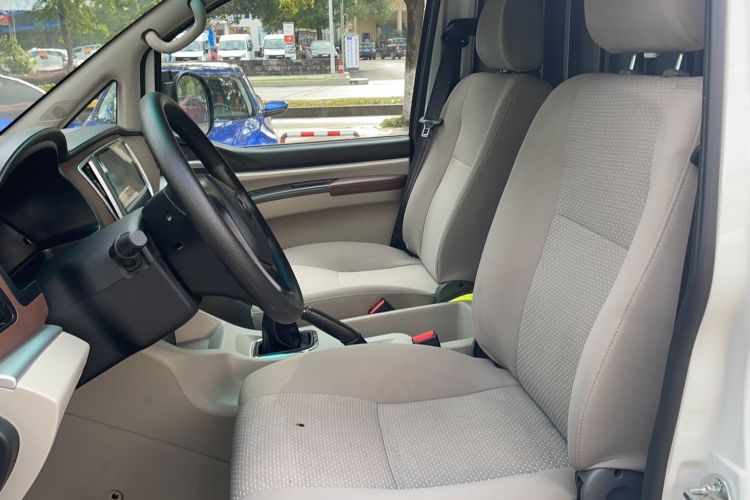 Used FORTHING Lingzhi 2019 V3 1.6L 2-Seat Standard Model China VI Left Front Seat