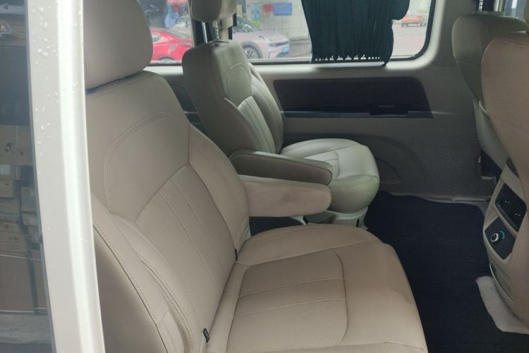 Used FORTHING Lingzhi 2019 M5L 1.6L 7-Seater Luxury Model China VI Standard Left Rear Seat