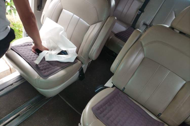 Used FORTHING Lingzhi 2019 M5L 1.6L 7-Seater Standard Model China VI Left Rear Seat