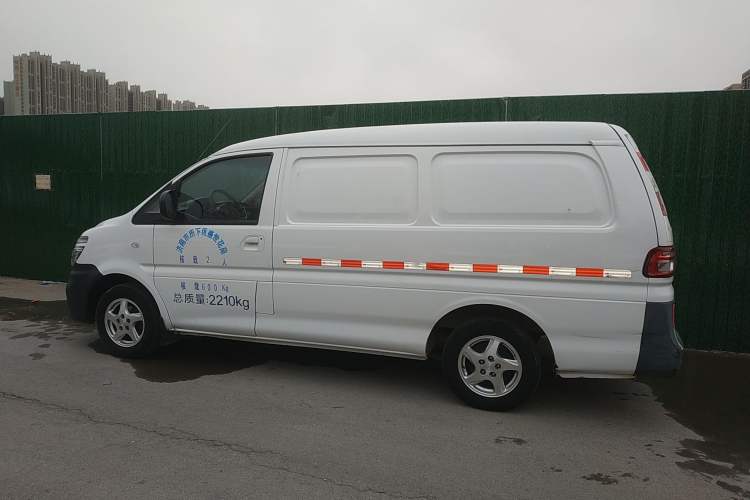 Used FORTHING Lingzhi 2019 V3 1.6L 2-Seat Logistics Version Left Side