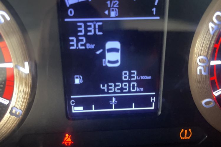 Used FORTHING Lingzhi 2019 M5L 1.6L 7-Seater Exclusive Model China VI Standard Odometer Close Up