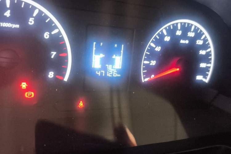 Used FORTHING Lingzhi 2019 V3 1.6L 2-Seat Standard Model China VI Odometer Close Up