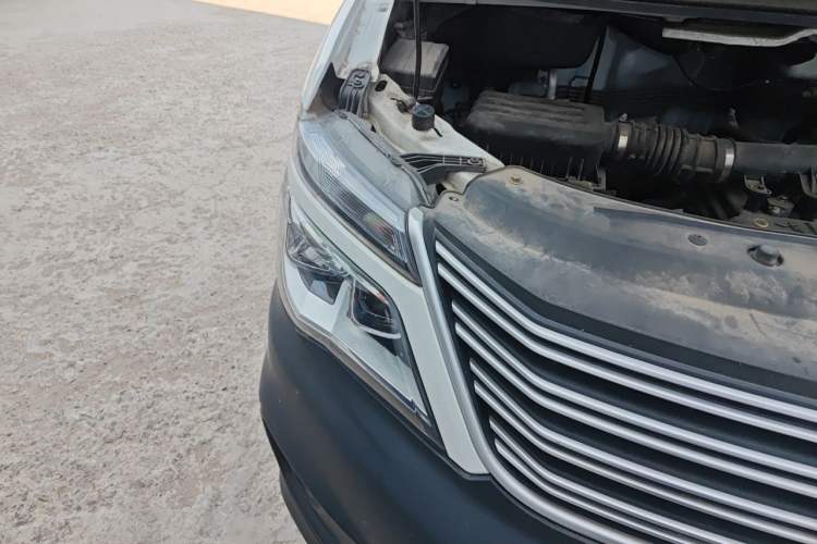 Used FORTHING Lingzhi 2019 V3 1.6L 2-Seat Standard Model China VI Right Front Headlight