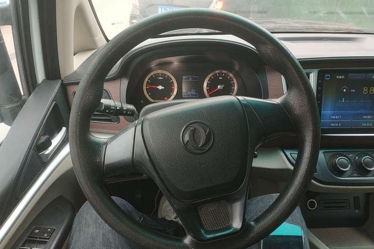 Used FORTHING Lingzhi 2019 V3 1.6L 2-Seat Logistics Version Steering Wheel
