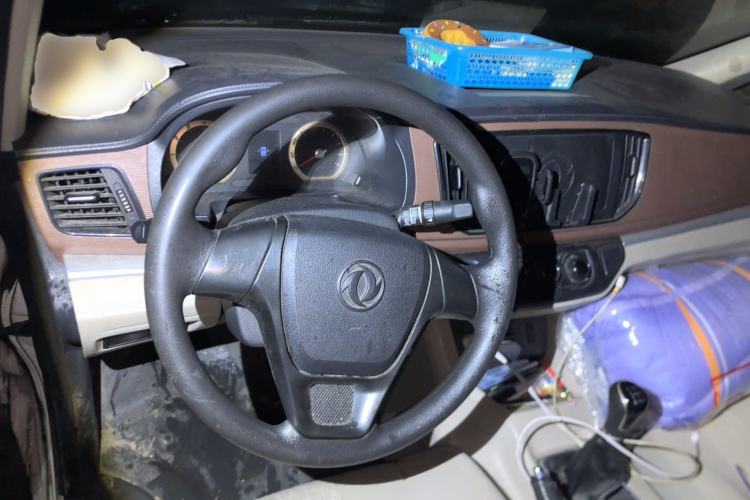 Used FORTHING Lingzhi 2019 V3 1.6L 2-Seat Standard Model China VI Steering Wheel