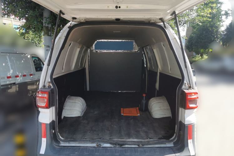 Used FORTHING Lingzhi 2019 V3 1.6L 2-Seat Standard Model China VI Trunk