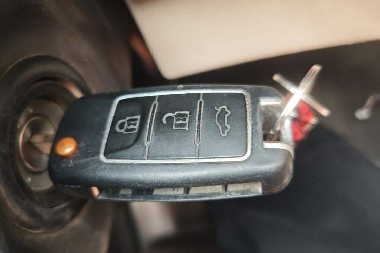 Used FORTHING Lingzhi 2019 M5 1.6L 7-Seater Exclusive Model China VI Standard Vehicle Key