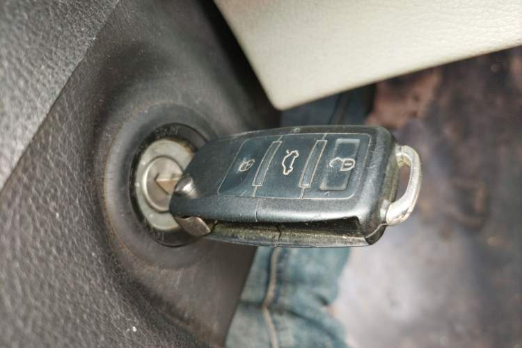 Used FORTHING Lingzhi 2019 V3 1.6L 2-Seat Standard Model China VI Vehicle Key