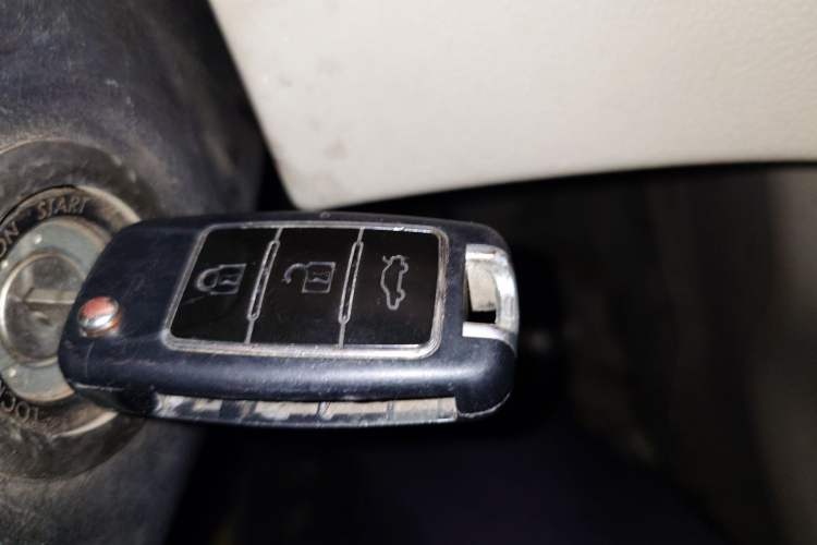 Used FORTHING Lingzhi 2019 M5L 1.6L 7-Seater Exclusive Model China VI Standard Vehicle Key