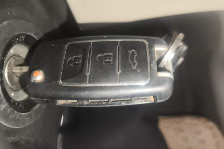 Used FORTHING Lingzhi 2019 V3 1.6L 2-Seat Standard Model China VI Vehicle Key