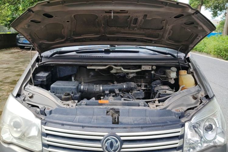 Used FORTHING Lingzhi 2019 Facelifted M3L 1.6L 7-Seater Standard Model Engine Bay