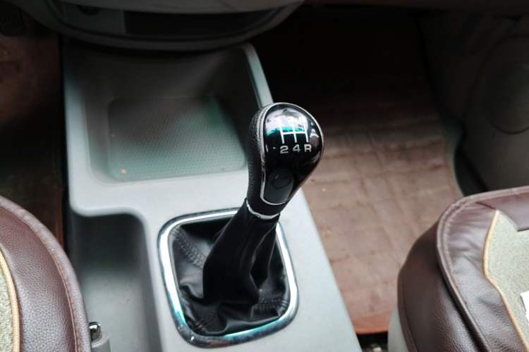 Used FORTHING Lingzhi 2019 Facelifted M3L 1.6L 7-Seater Standard Model Gear Lever