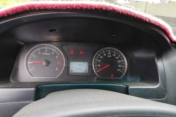 Used FORTHING Lingzhi 2019 Facelifted M3L 1.6L 7-Seater Standard Model Instrument Cluster