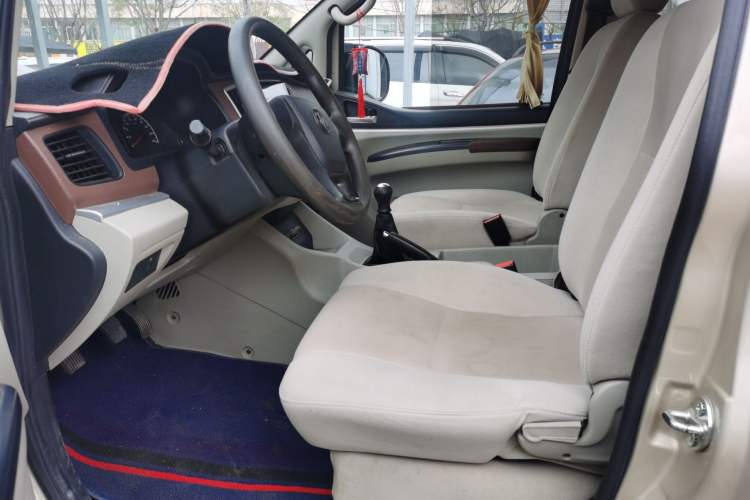 Used FORTHING Lingzhi 2019 M5L 1.6L 7-Seater Exclusive Model China VI Standard Left Front Seat