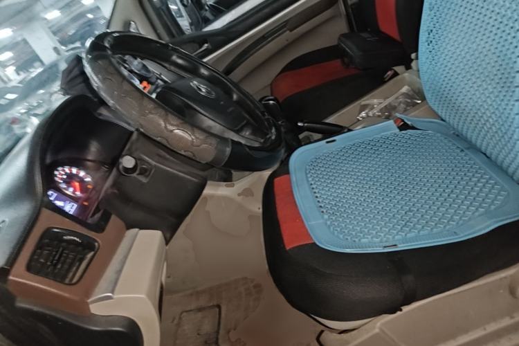 Used FORTHING Lingzhi 2019 M5L 1.6L 7-Seater Exclusive Model China VI Standard Left Front Seat