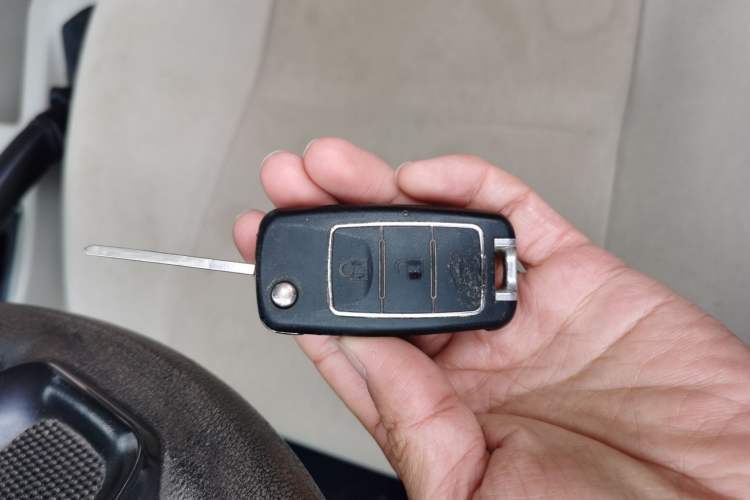 Used FORTHING Lingzhi 2019 M5L 1.6L 7-Seater Exclusive Model China VI Standard Vehicle Key