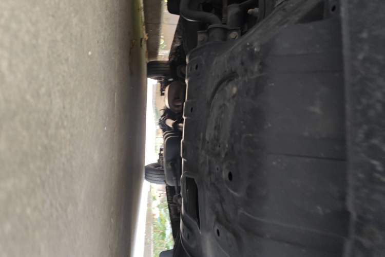 Used FORTHING Lingzhi 2020 M5 1.6L Practical Model Chassis Front