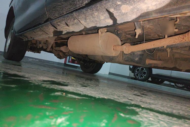 Used FORTHING Lingzhi 2020 M5 1.6L Practical Model Chassis Front Right