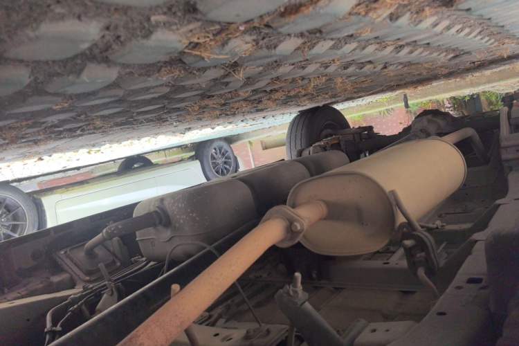 Used FORTHING Lingzhi 2020 M5 1.6L Practical Model Chassis Front Right