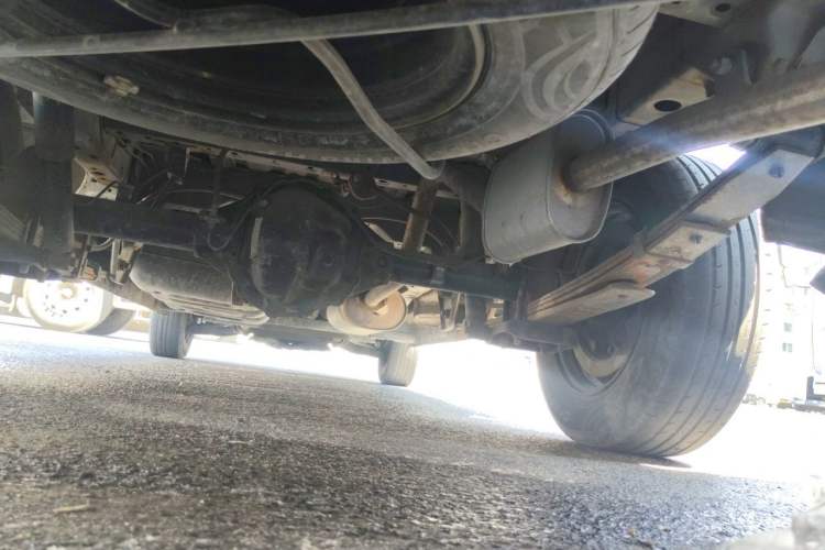 Used FORTHING Lingzhi 2020 M5 1.6L Practical Model Chassis Rear