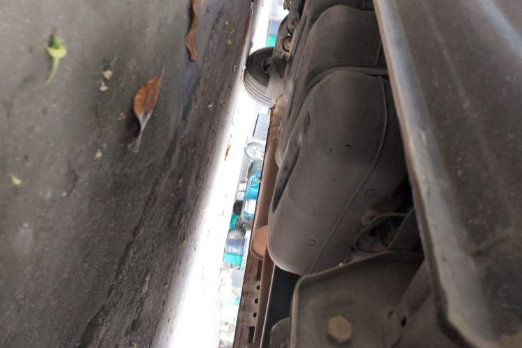 Used FORTHING Lingzhi 2020 M5L 1.6L Base Model 9 Seats Chassis Rear Left