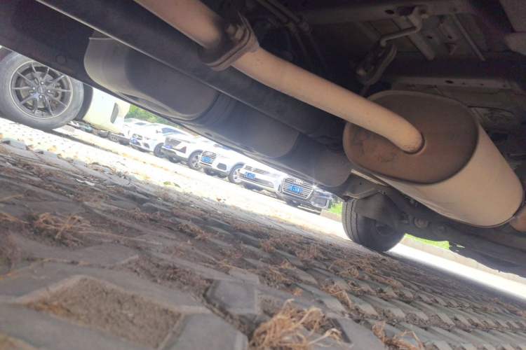 Used FORTHING Lingzhi 2020 M5 1.6L Practical Model Chassis Rear Right