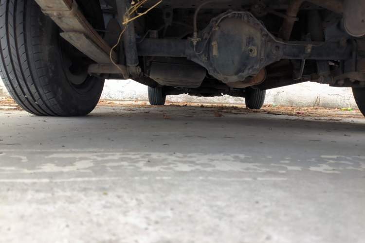 Used FORTHING Lingzhi 2020 M5L 1.6L Utility Model Chassis Rear