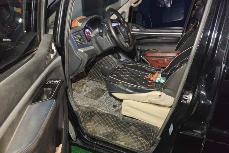 Used FORTHING Lingzhi 2020 M5 1.6L Practical Model Driver Seat