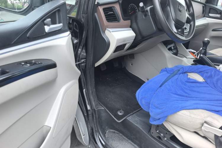 Used FORTHING Lingzhi 2020 M5 1.6L Practical Model Driver Seat