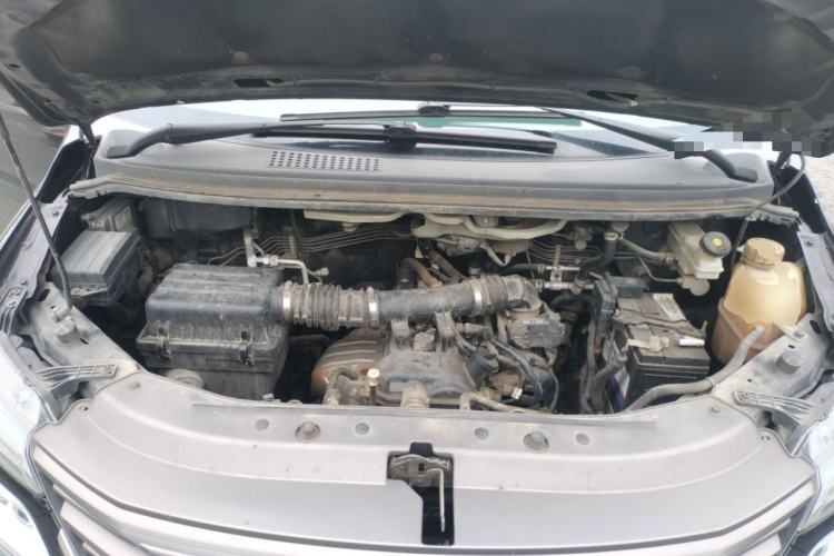Used FORTHING Lingzhi 2020 M5L 1.6L Luxury 7-Seater Engine Bay