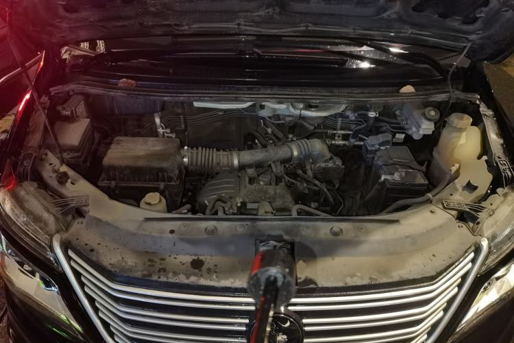 Used FORTHING Lingzhi 2020 M5L 1.6L Utility Model Engine Bay