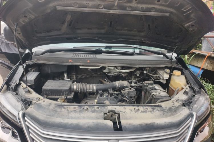 Used FORTHING Lingzhi 2020 M5 1.6L Practical Model Engine Bay