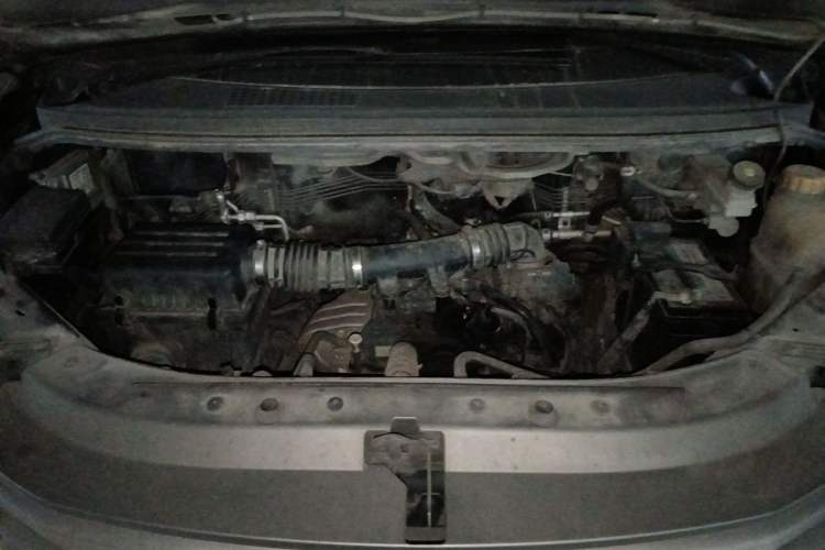 Used FORTHING Lingzhi 2020 M5L 1.6L Comfort Edition 7-Seater Engine Bay