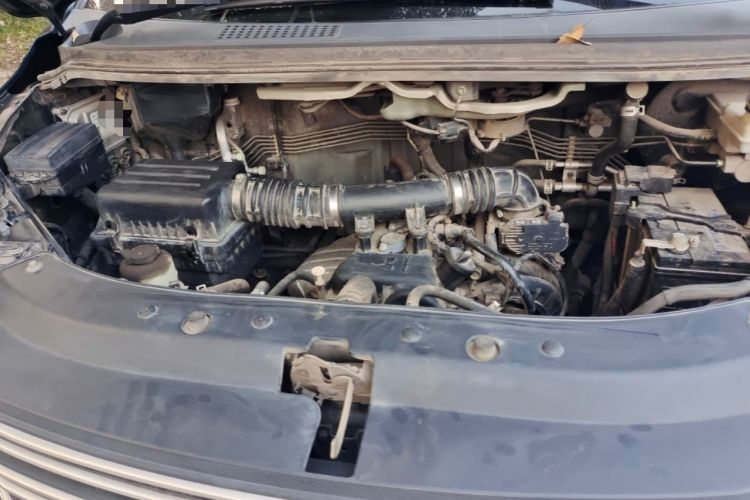 Used FORTHING Lingzhi 2020 M5 1.6L Practical Model Engine Bay