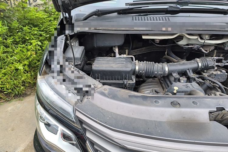 Used FORTHING Lingzhi 2020 M5L 1.6L Luxury 7-Seater Engine Bay Right