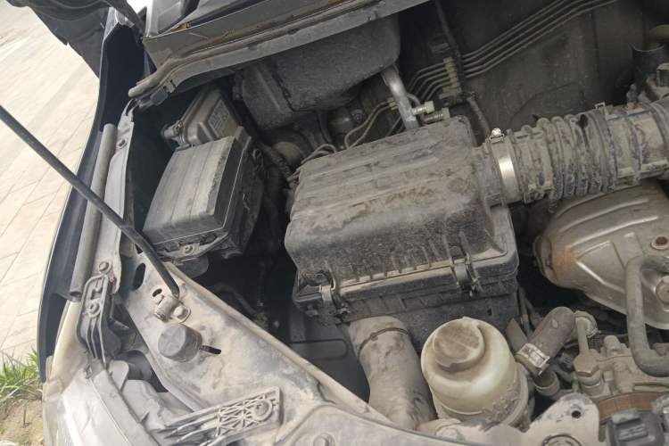 Used FORTHING Lingzhi 2020 M5L 1.6L Utility Model Engine Bay Right