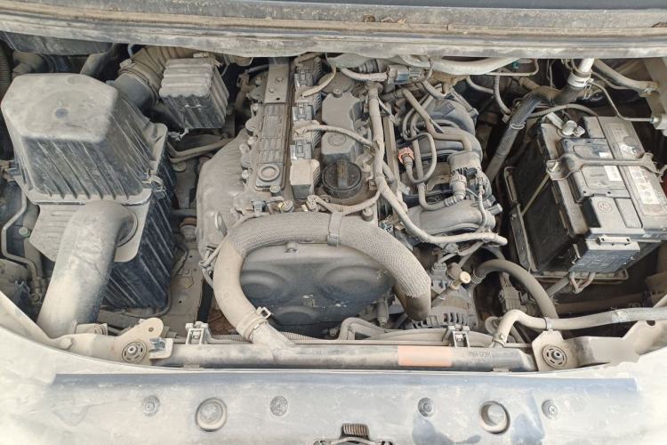 Used FORTHING Lingzhi 2020 M5L 2.0L Base Model 9 Seats Engine Bay