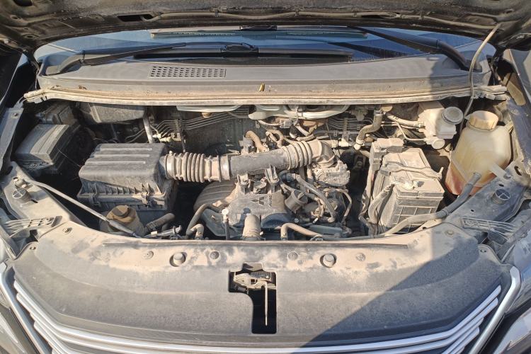 Used FORTHING Lingzhi 2020 M5L 1.6L Base Model 7 Seats Engine Bay