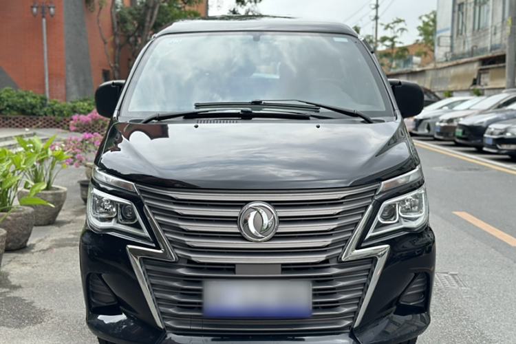 Used FORTHING Lingzhi 2020 M5L 2.0L Base Model 7 Seats Exterior 2