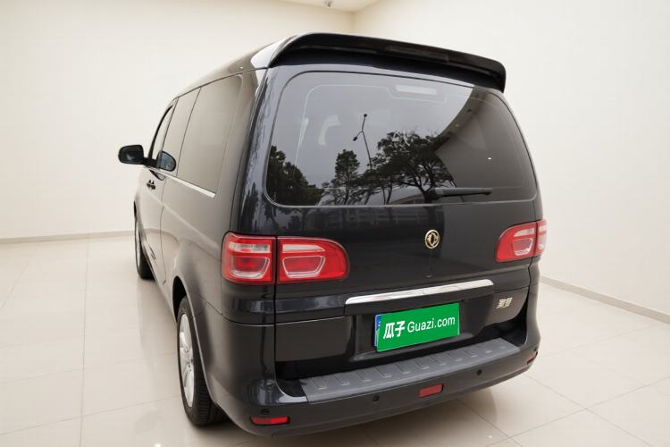 Used FORTHING Lingzhi 2020 M5L 1.6L Luxury 7-Seater Exterior 3