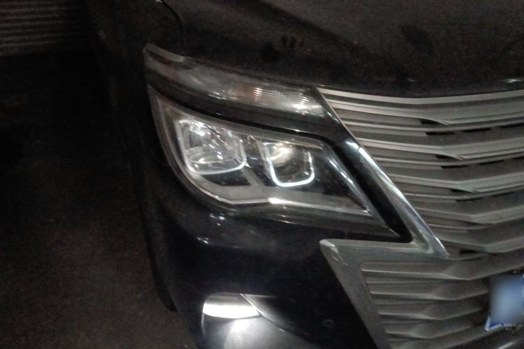 Used FORTHING Lingzhi 2020 M5L 1.6L Comfort Edition 7-Seater Exterior 6