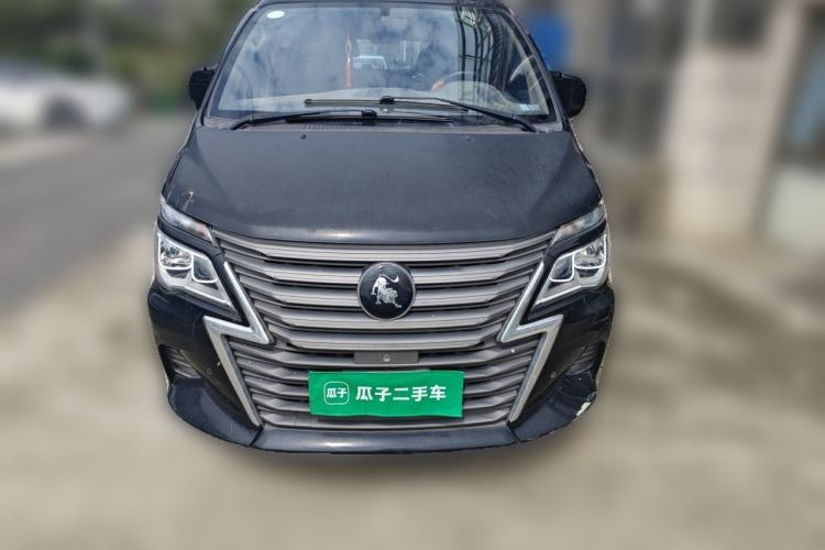 Used FORTHING Lingzhi 2020 M5L 1.6L Luxury 7-Seater Front
