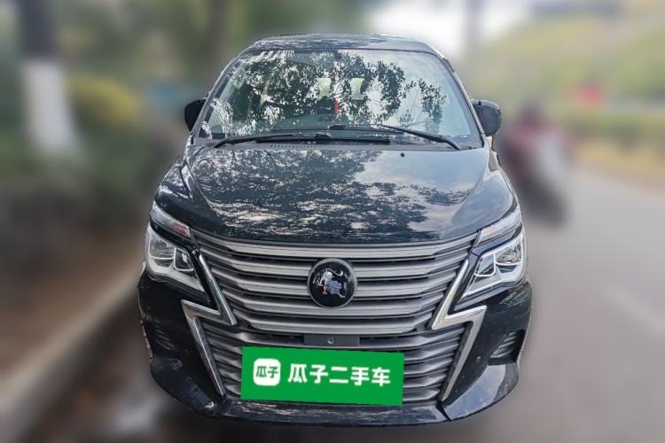 Used FORTHING Lingzhi 2020 M5L 1.6L Luxury 7-Seater Front