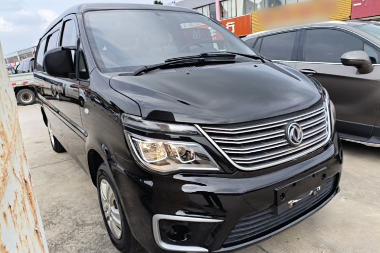 Used FORTHING Lingzhi 2020 M5L 1.6L Utility Model Front Right 45 Deg
